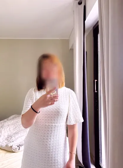 Büsra, 30