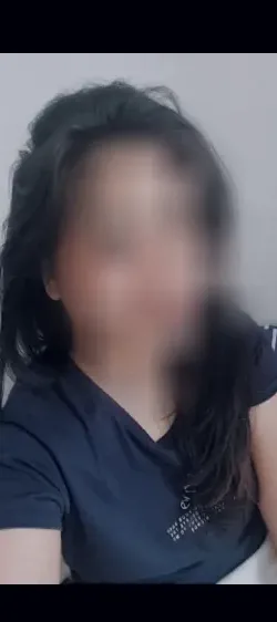 Emily, 31