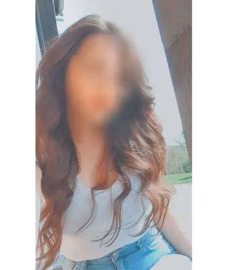 Marion, 24